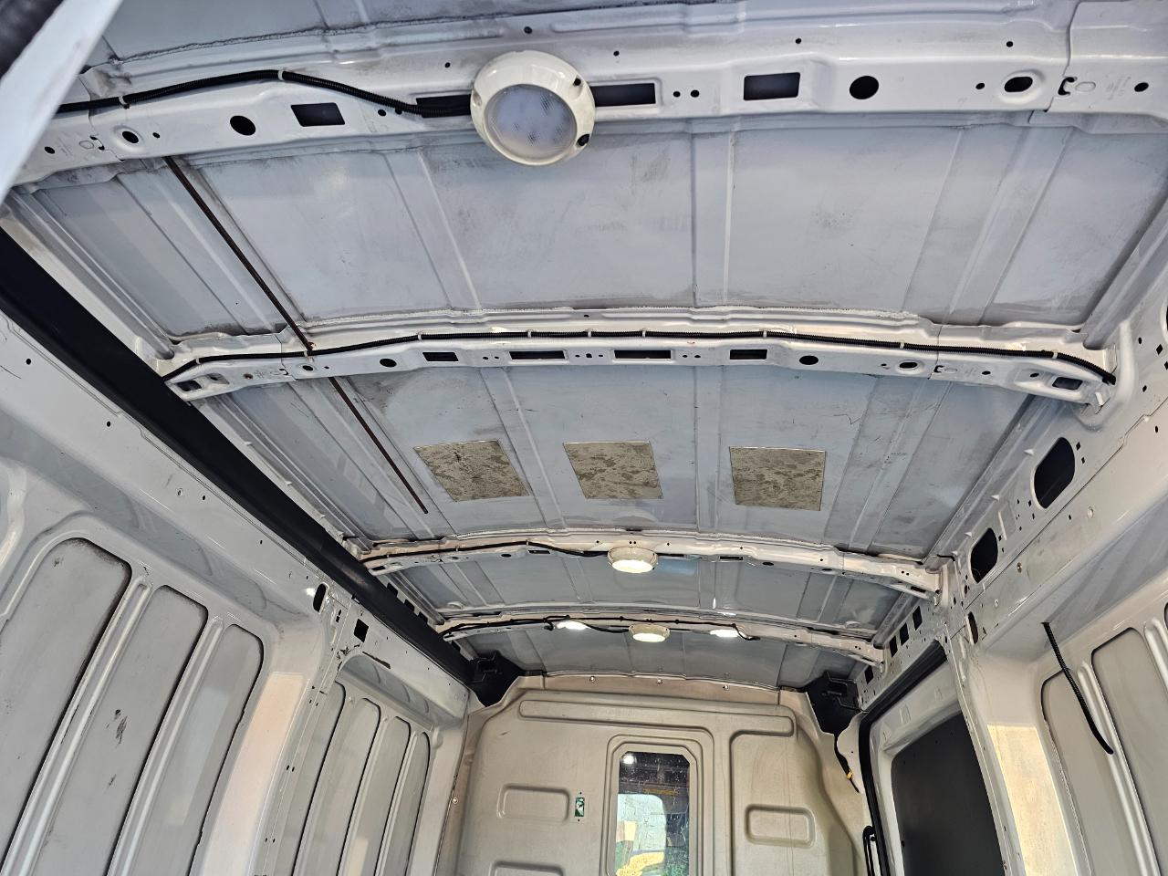 Ford Transit Van T-250 148" Med Rf 9000 GVWR Sliding RH Dr 2019