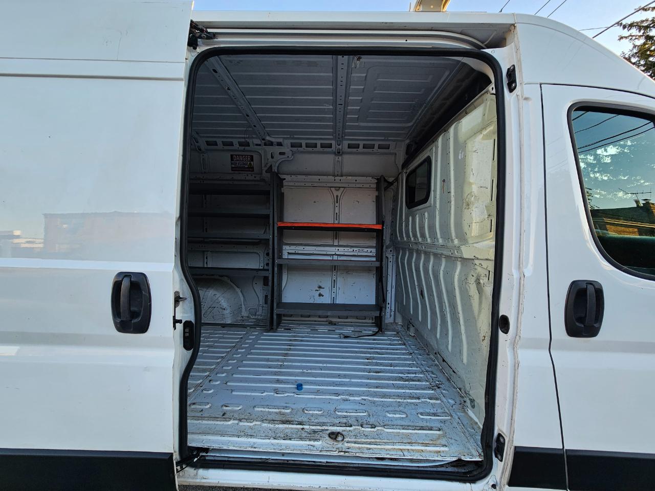RAM ProMaster Cargo Van Tradesman 2500 High Roof 136" WB w/Pass Seat 2024