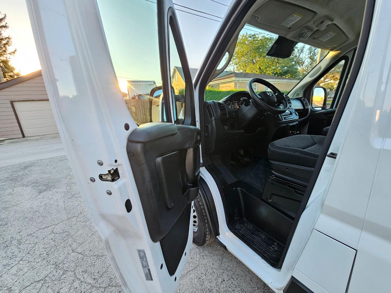 RAM ProMaster Cargo Van Tradesman 2500 High Roof 136" WB w/Pass Seat 2024