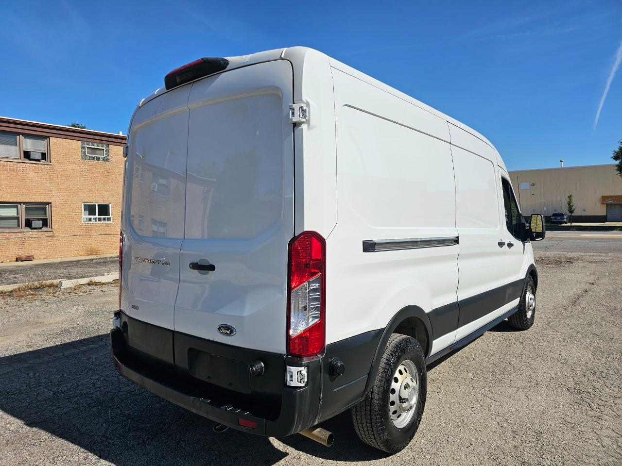 Ford Transit Cargo Van T-250 148" Med Rf 9070 GVWR AWD 2024