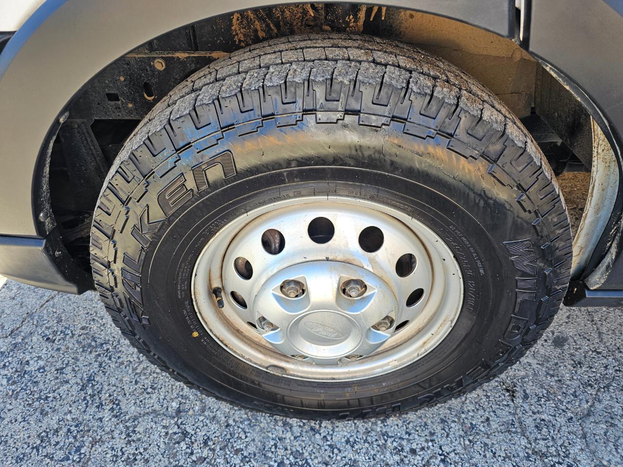 Ford Transit Cargo Van T-250 148" Med Rf 9070 GVWR AWD 2024