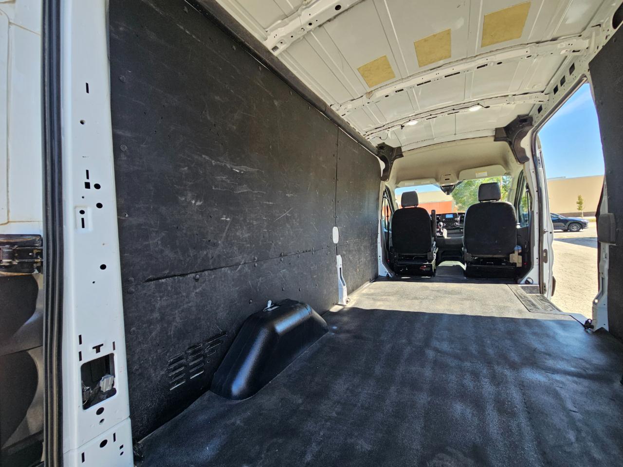 Ford Transit Cargo Van T-250 148" Med Rf 9070 GVWR AWD 2024