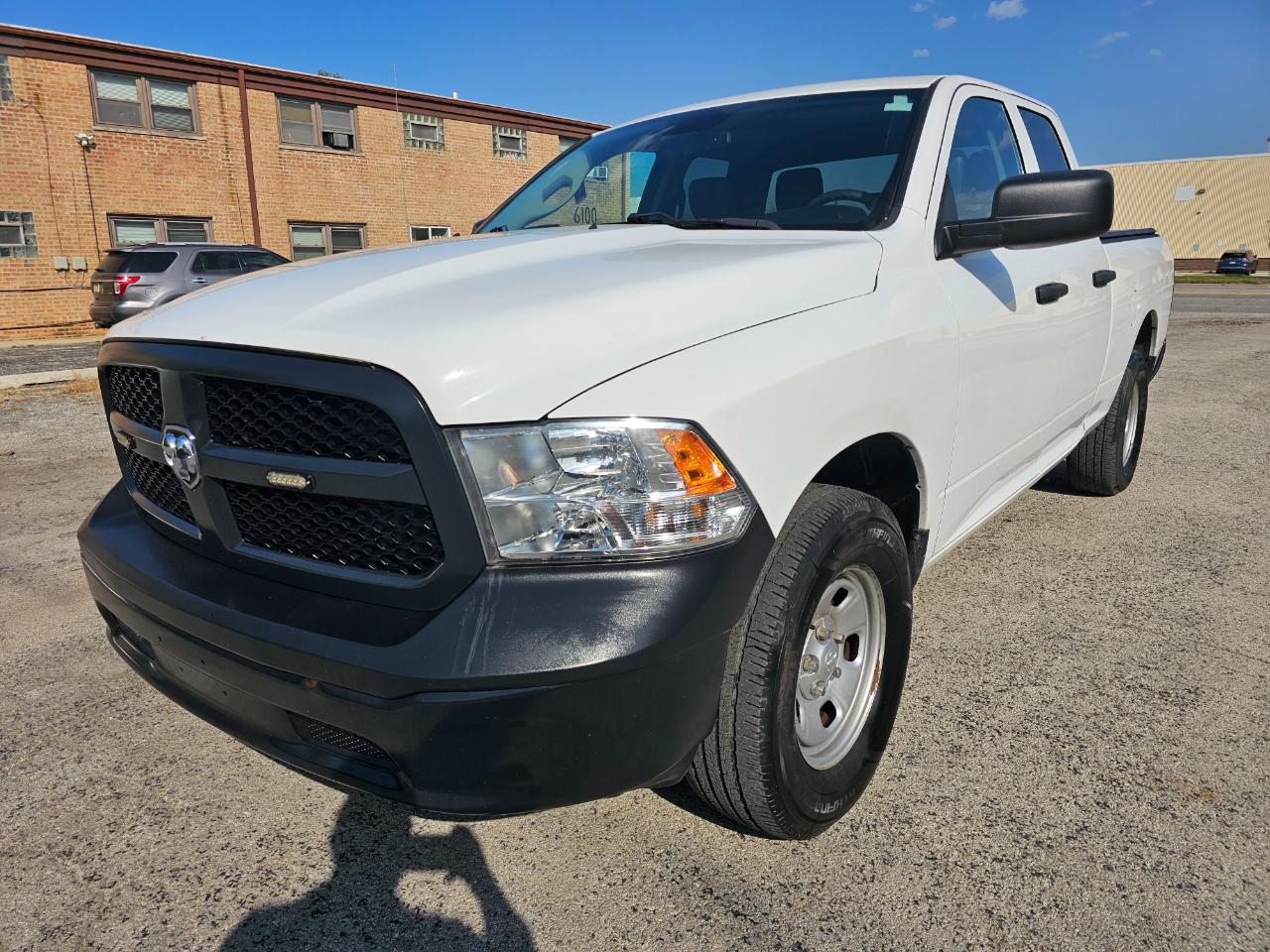 RAM 1500 Classic Tradesman 4x4 Quad Cab 6'4" Box 2021