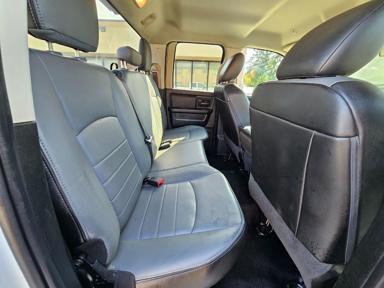 RAM 1500 Classic Tradesman 4x4 Quad Cab 6'4" Box 2021
