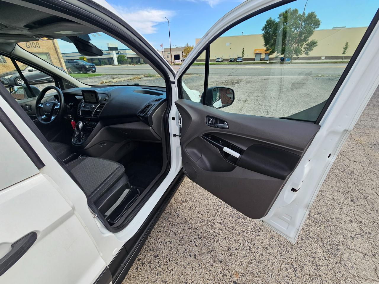 Ford Transit Connect Van XLT LWB w/Rear Symmetrical Doors 2019