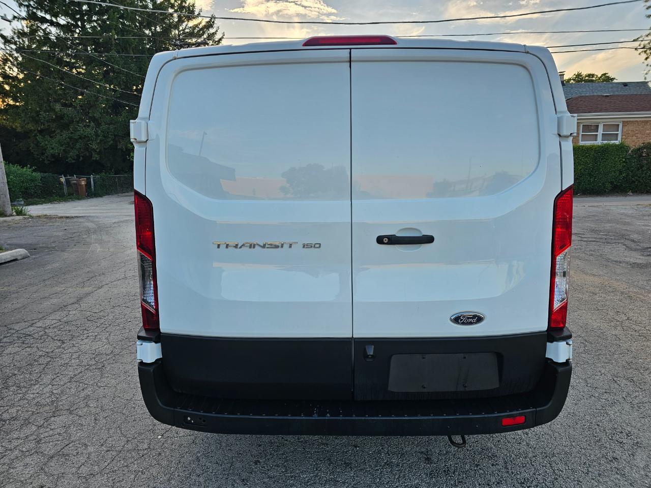 Ford Transit Cargo Van T-150 130" Low Rf 8670 GVWR RWD 2022
