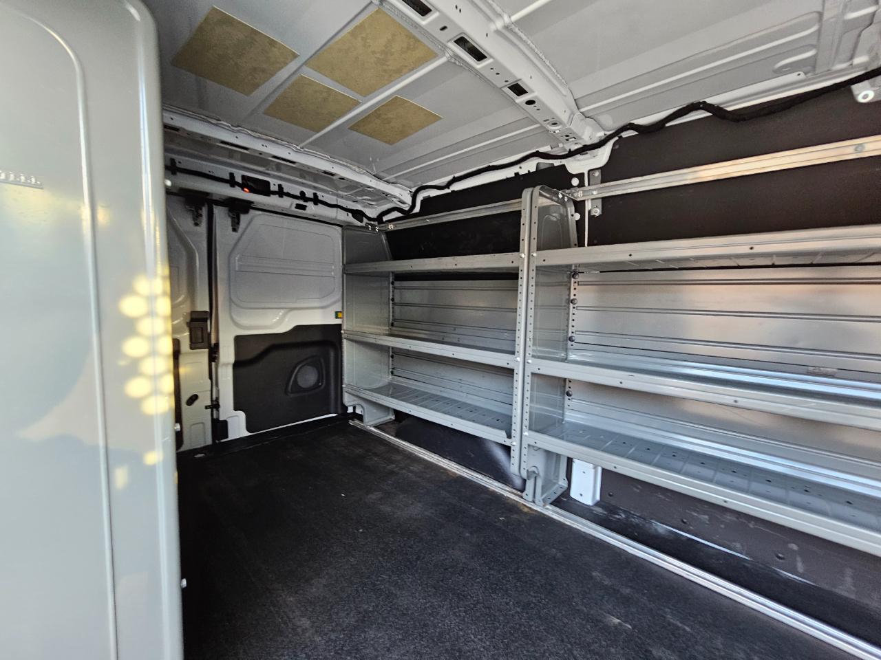 Ford Transit Cargo Van T-150 130" Low Rf 8670 GVWR RWD 2022