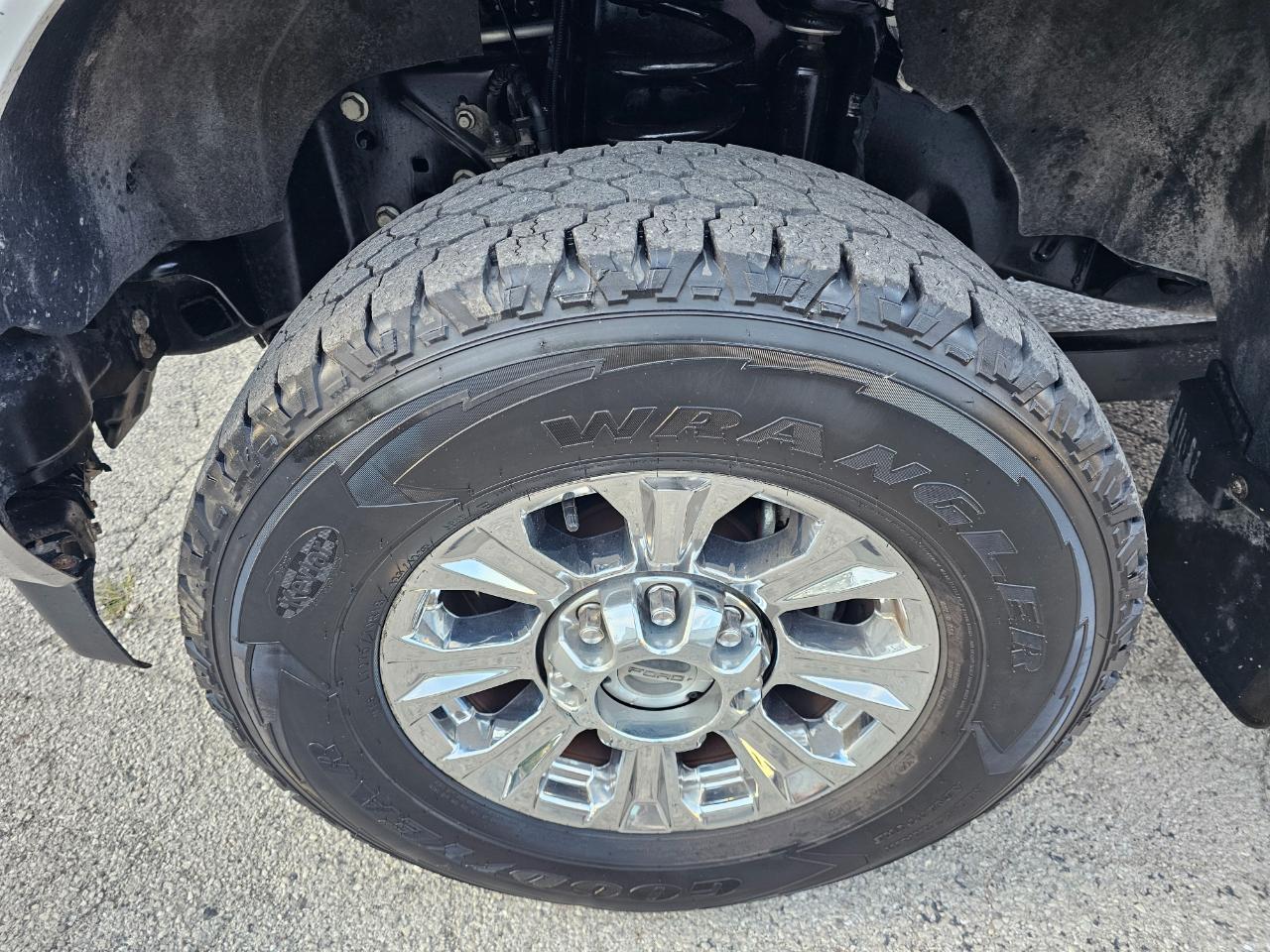 Ford Super Duty F-250 SRW 4WD Crew Cab 156" XLT 2019