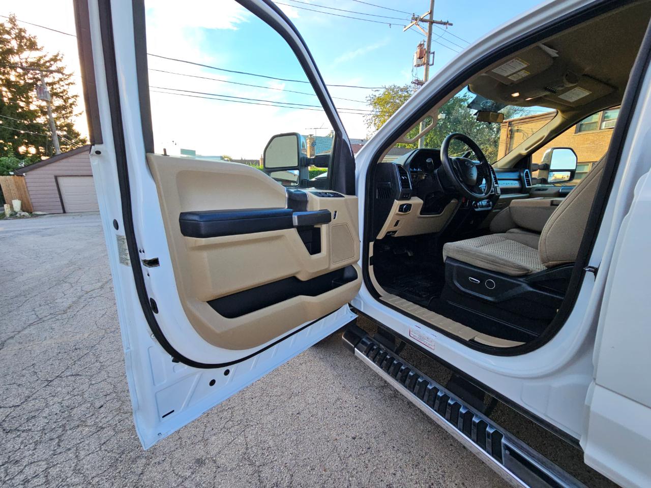 Ford Super Duty F-250 SRW 4WD Crew Cab 156" XLT 2019