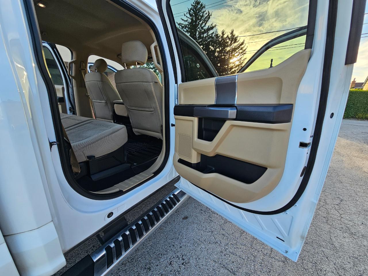 Ford Super Duty F-250 SRW 4WD Crew Cab 156" XLT 2019