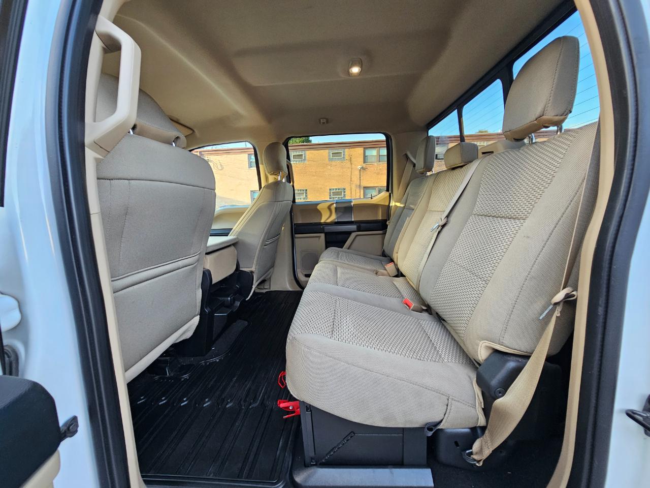 Ford Super Duty F-250 SRW 4WD Crew Cab 156" XLT 2019