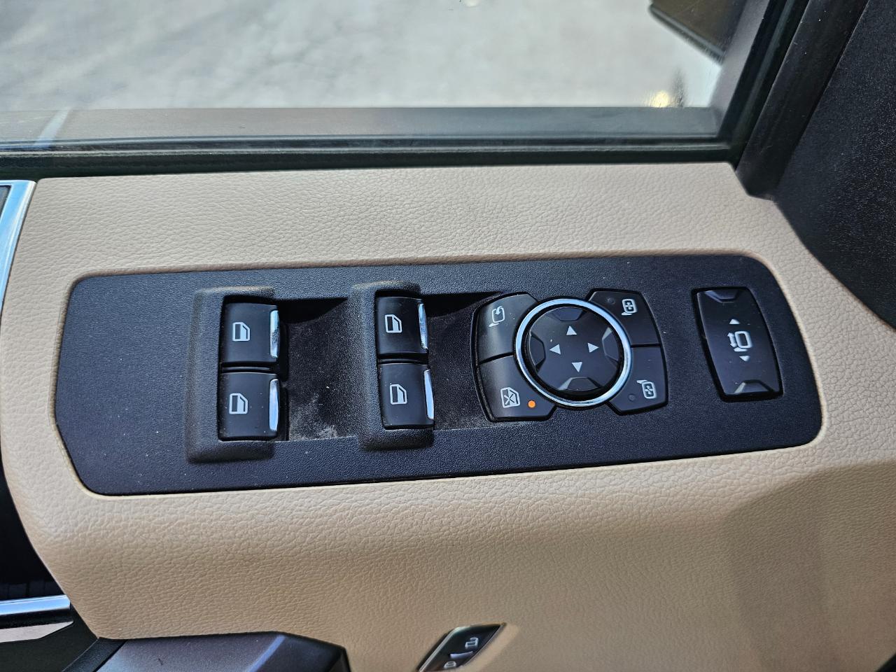 Ford Super Duty F-250 SRW 4WD Crew Cab 156" XLT 2019