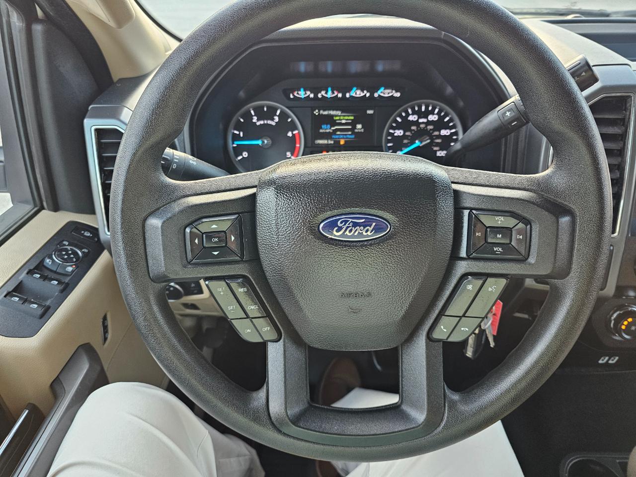 Ford Super Duty F-250 SRW 4WD Crew Cab 156" XLT 2019