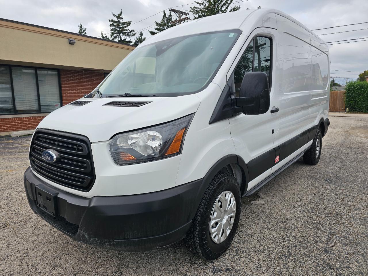 Ford Transit Van T-250 148" Med Rf 9000 GVWR Sliding RH Dr 2019