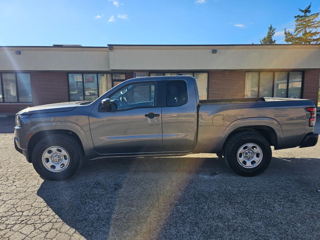 Nissan Frontier King Cab 4x2 S 2024