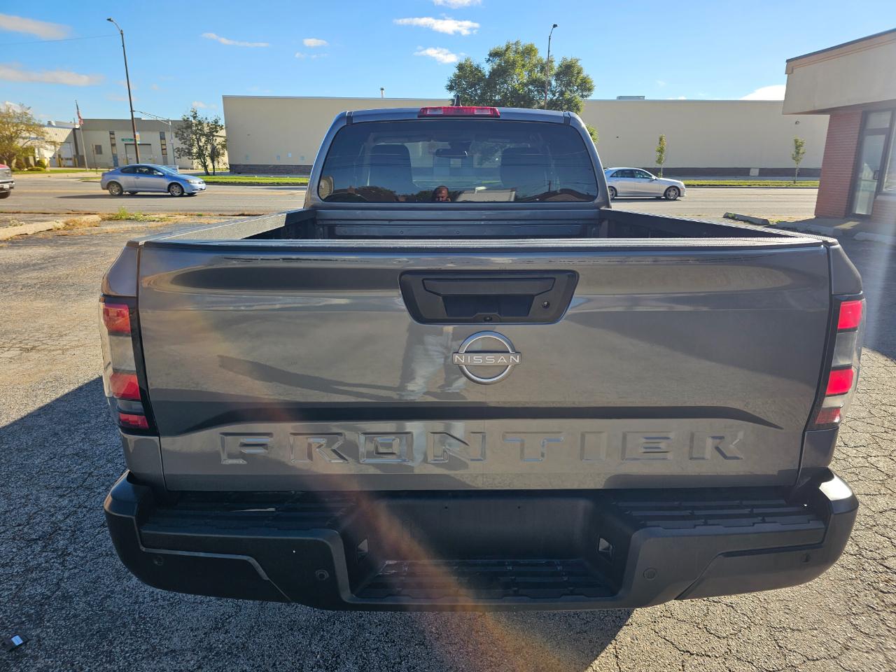 Nissan Frontier King Cab 4x2 S 2024