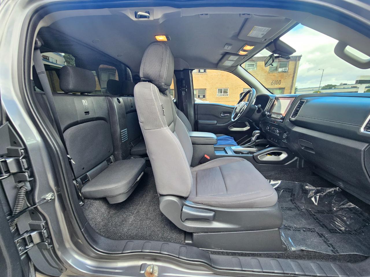 Nissan Frontier King Cab 4x2 SV Auto 2023