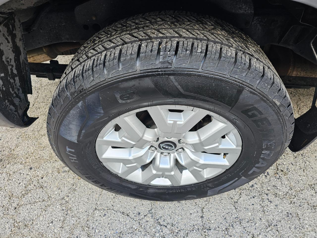 Nissan Frontier King Cab 4x2 SV Auto 2023