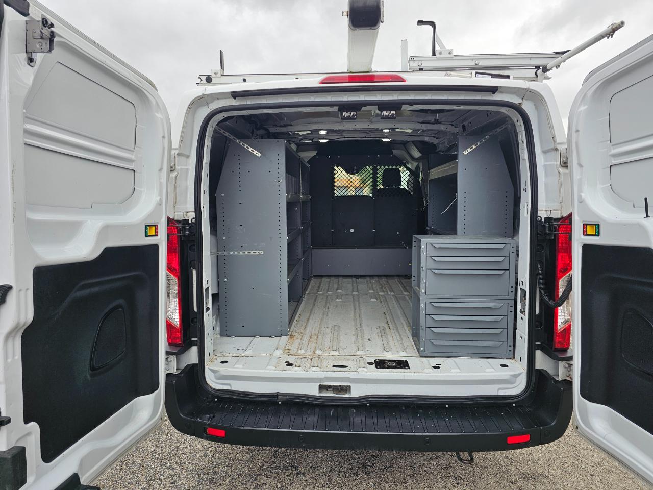 Ford Transit Cargo Van T-150 130" Low Rf 8670 GVWR RWD 2022
