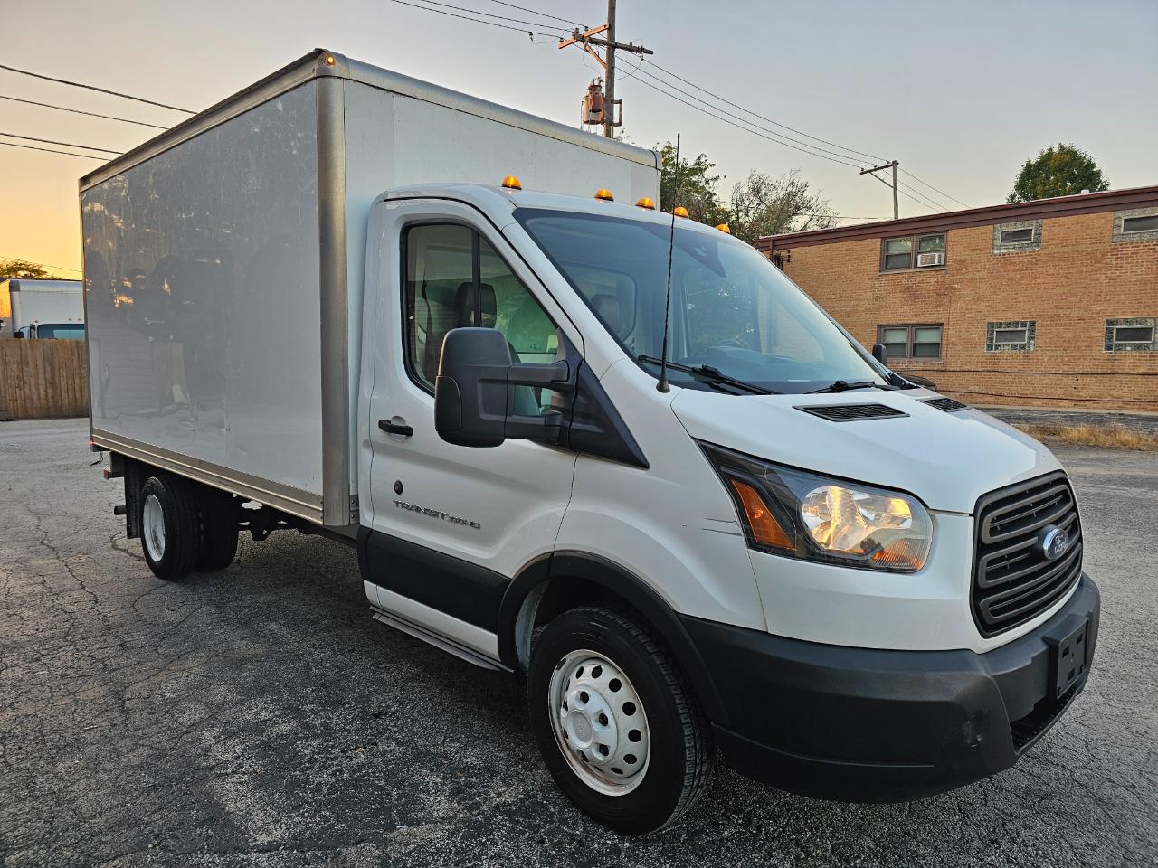 2019 Ford Transit Chassis T-350 DRW 156" WB 9950 GVWR