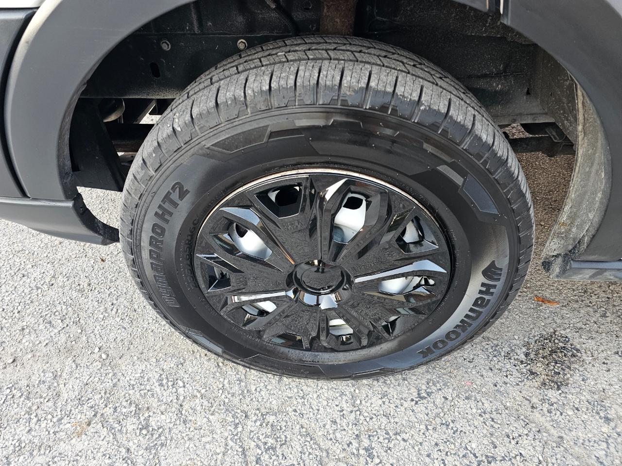 Ford Transit Van T-150 148" Med Rf 8600 GVWR Sliding RH Dr 2018