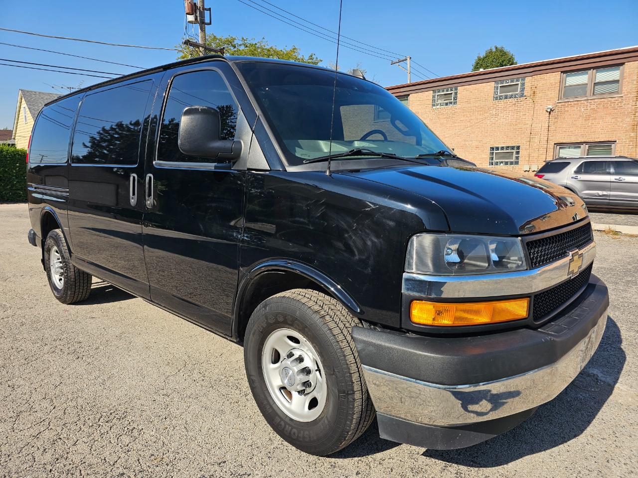 2019 Chevrolet Express Cargo Van RWD 2500 135"