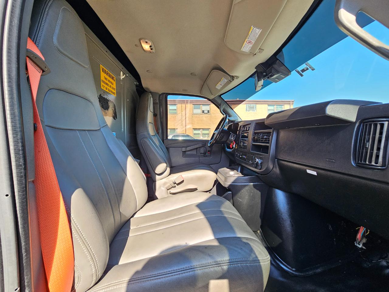 Chevrolet Express Cargo Van RWD 2500 135" 2019
