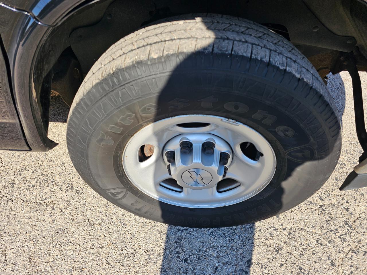Chevrolet Express Cargo Van RWD 2500 135" 2019