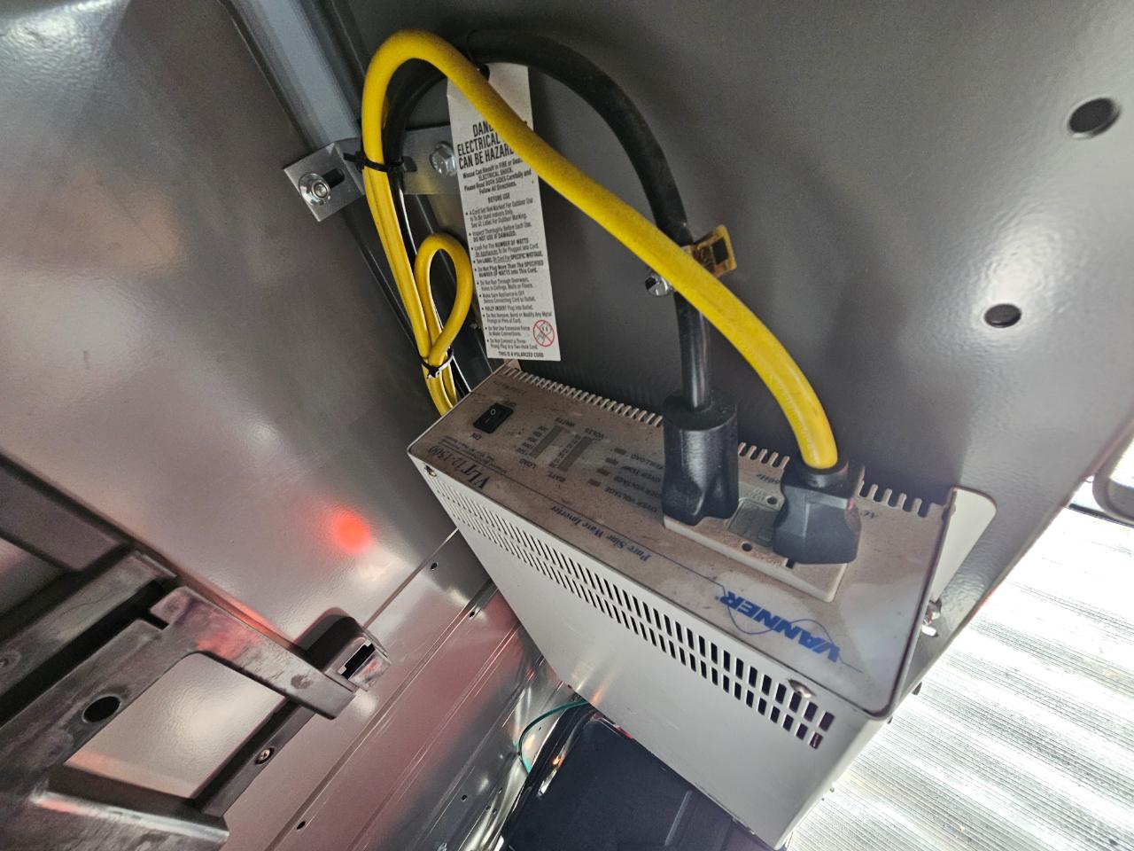 Chevrolet Express Cargo Van RWD 2500 135" 2019