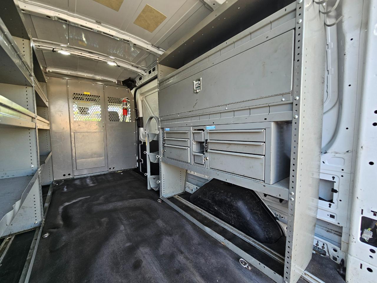 Ford Transit Van T-250 148" Med Rf 9000 GVWR Sliding RH Dr 2019