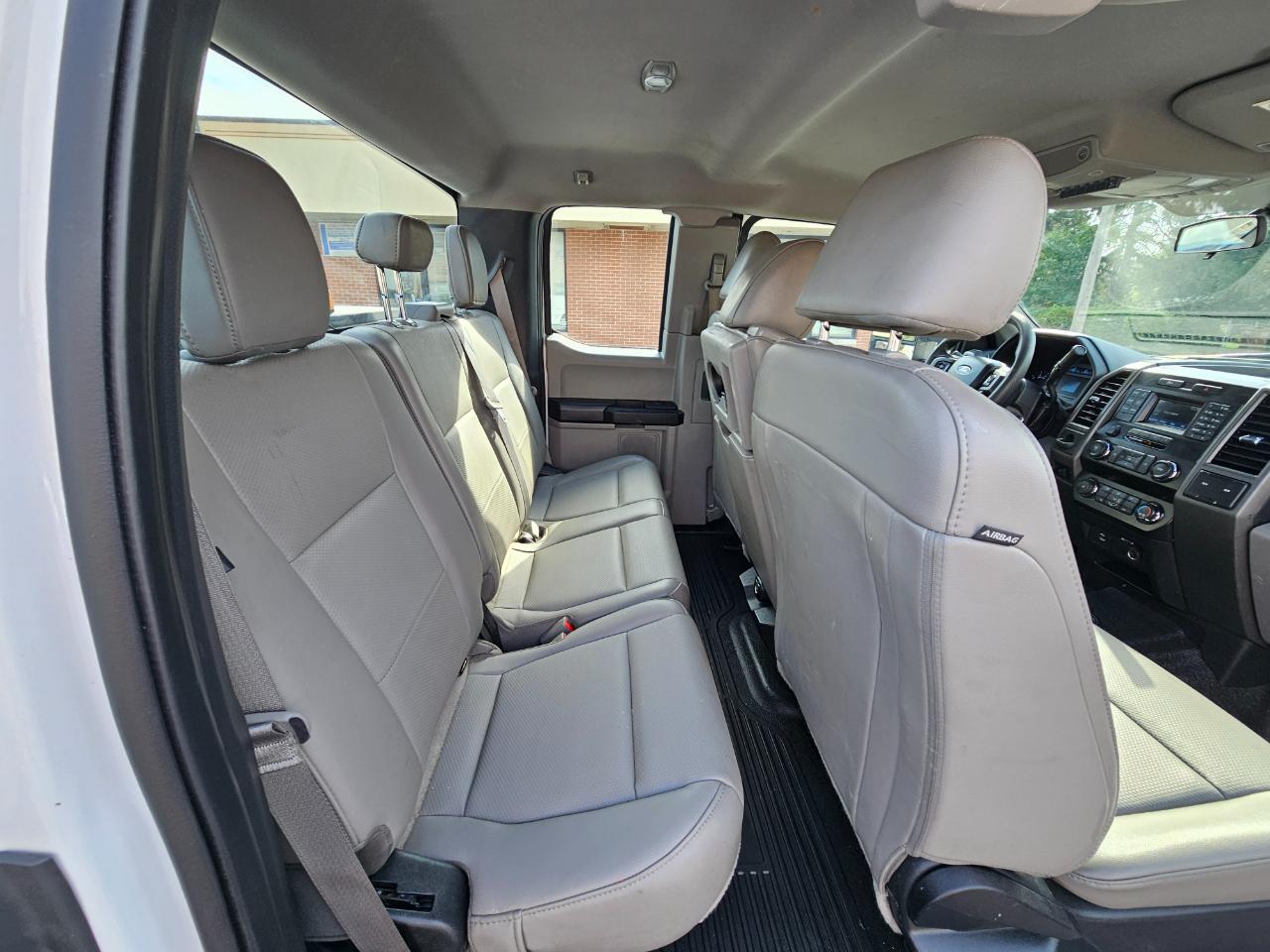 Ford Super Duty F-250 SRW 2WD Crew Cab 156" XL 2019