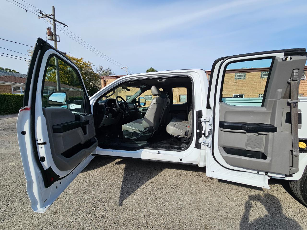 Ford Super Duty F-250 SRW 2WD Crew Cab 156" XL 2019