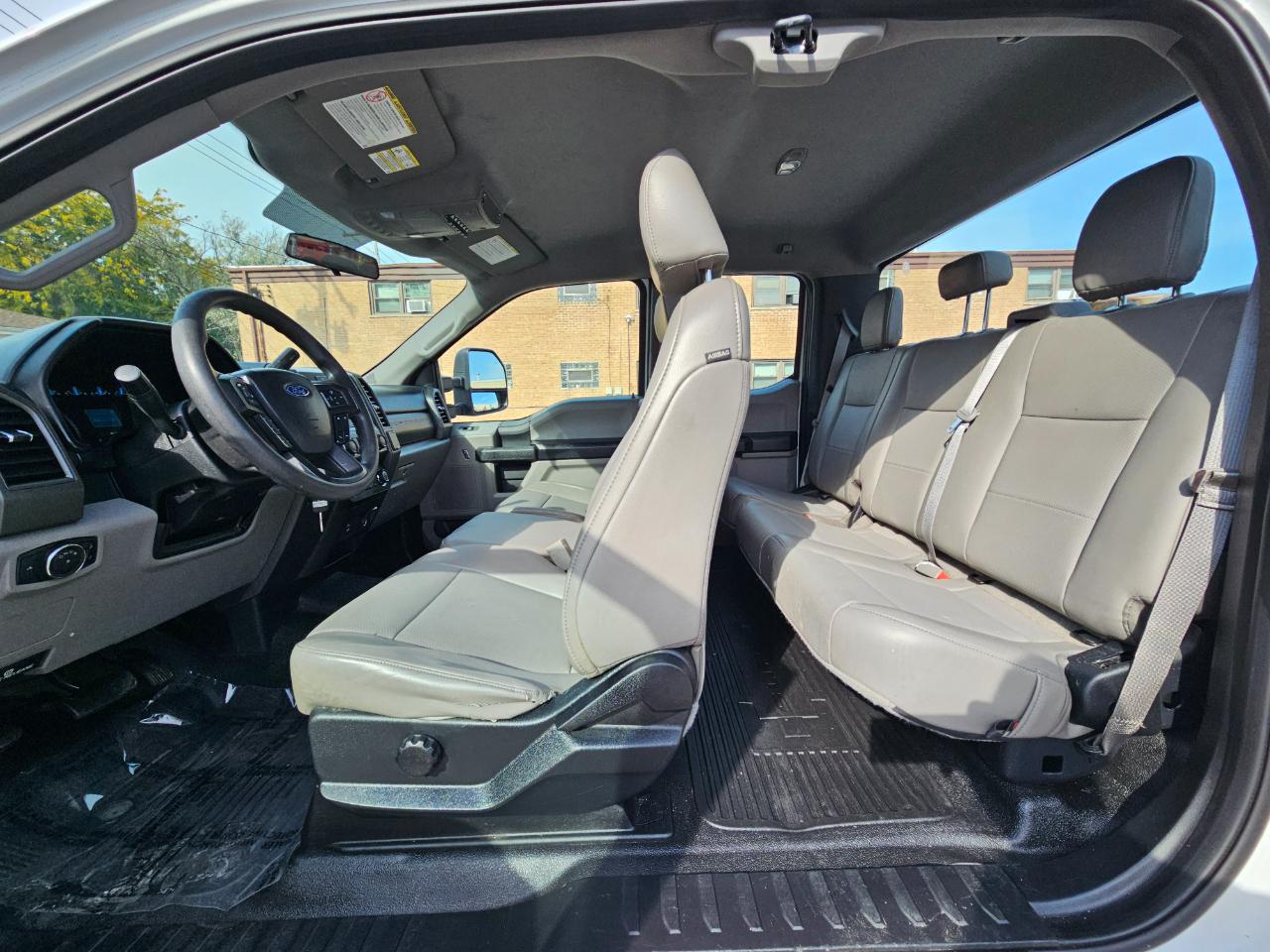 Ford Super Duty F-250 SRW 2WD Crew Cab 156" XL 2019