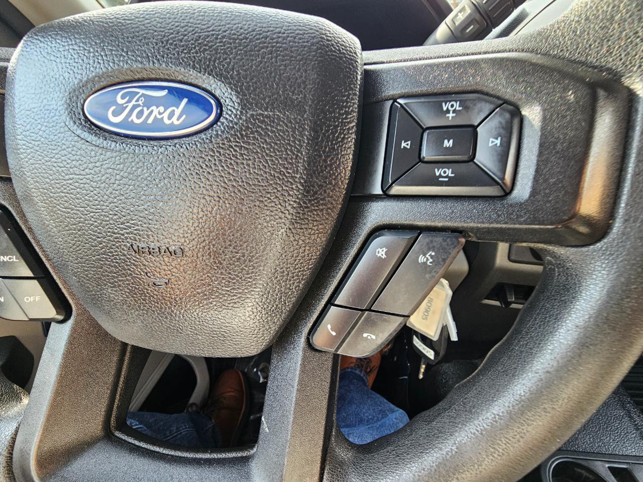 Ford Super Duty F-250 SRW 2WD Crew Cab 156" XL 2019