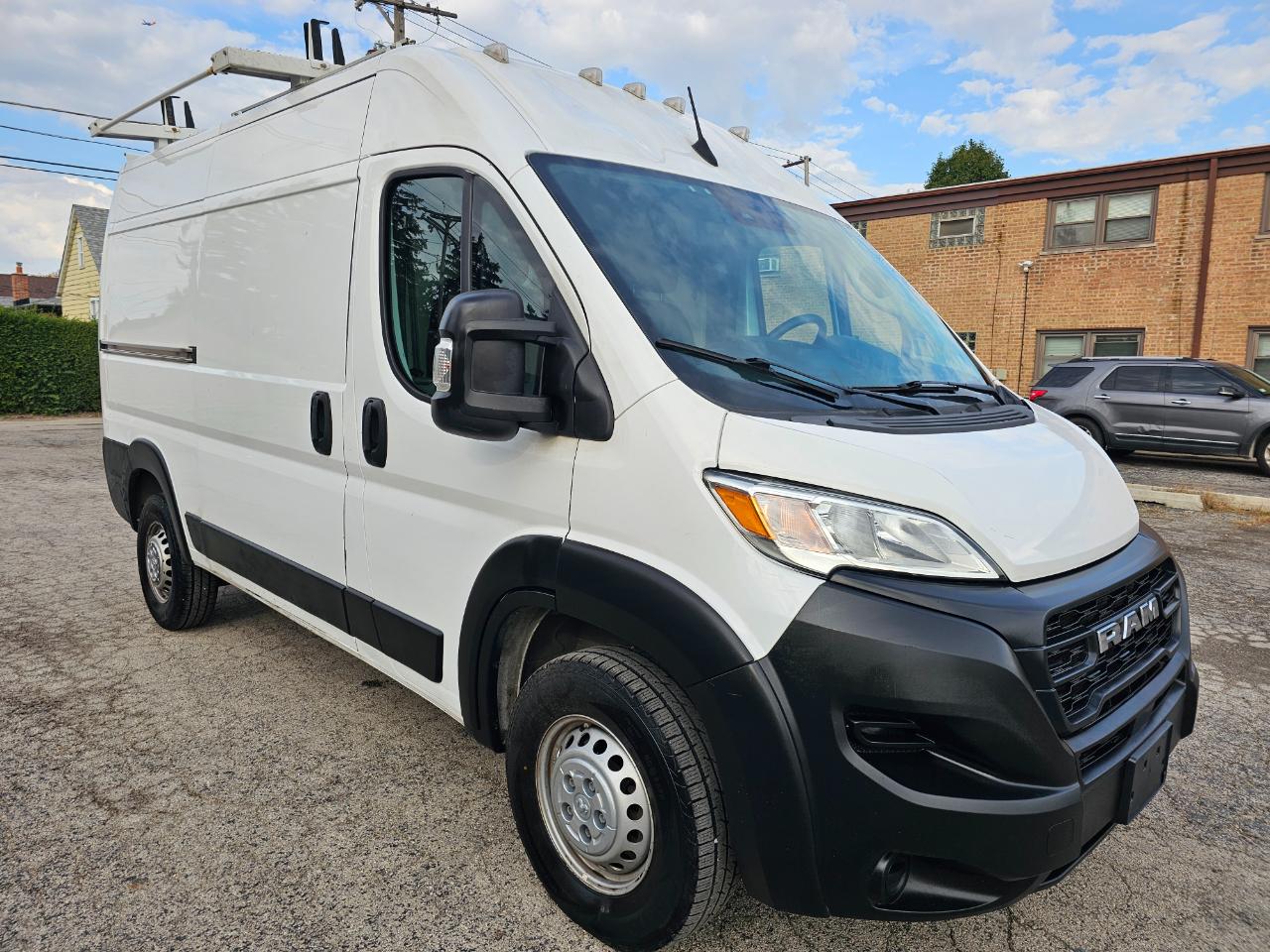 RAM ProMaster Cargo Van Tradesman 2500 High Roof 136" WB w/Pass Seat 2024