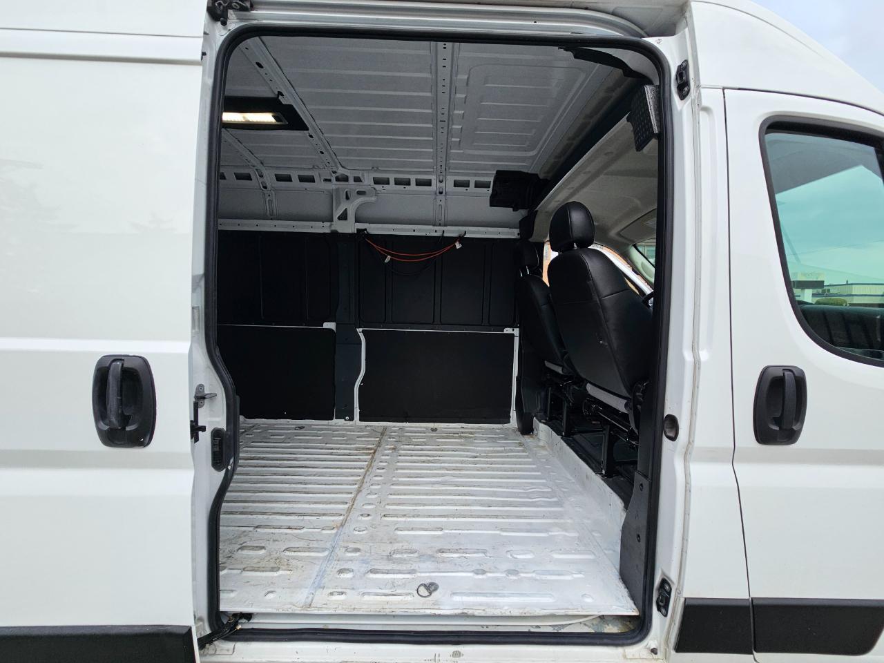 RAM ProMaster Cargo Van Tradesman 3500 High Roof 159" WB w/Pass Seat 2025