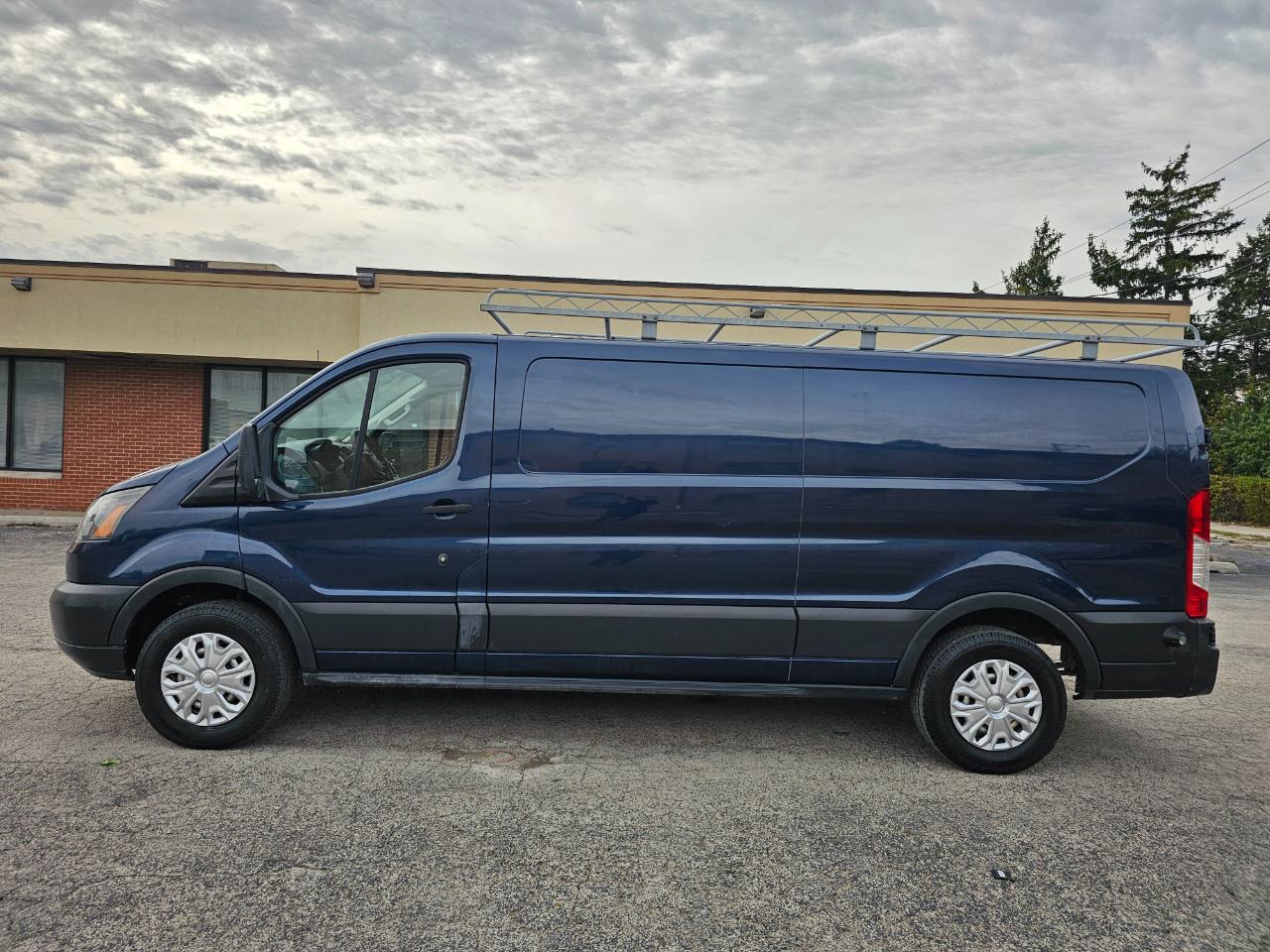 Ford Transit Cargo Van T-150 148" Low Rf 8600 GVWR Sliding RH Dr 2015