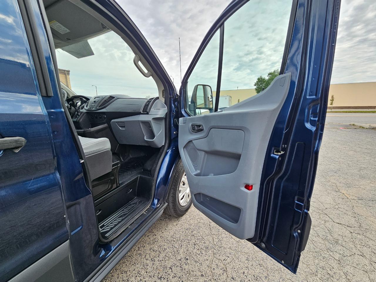 Ford Transit Cargo Van T-150 148" Low Rf 8600 GVWR Sliding RH Dr 2015