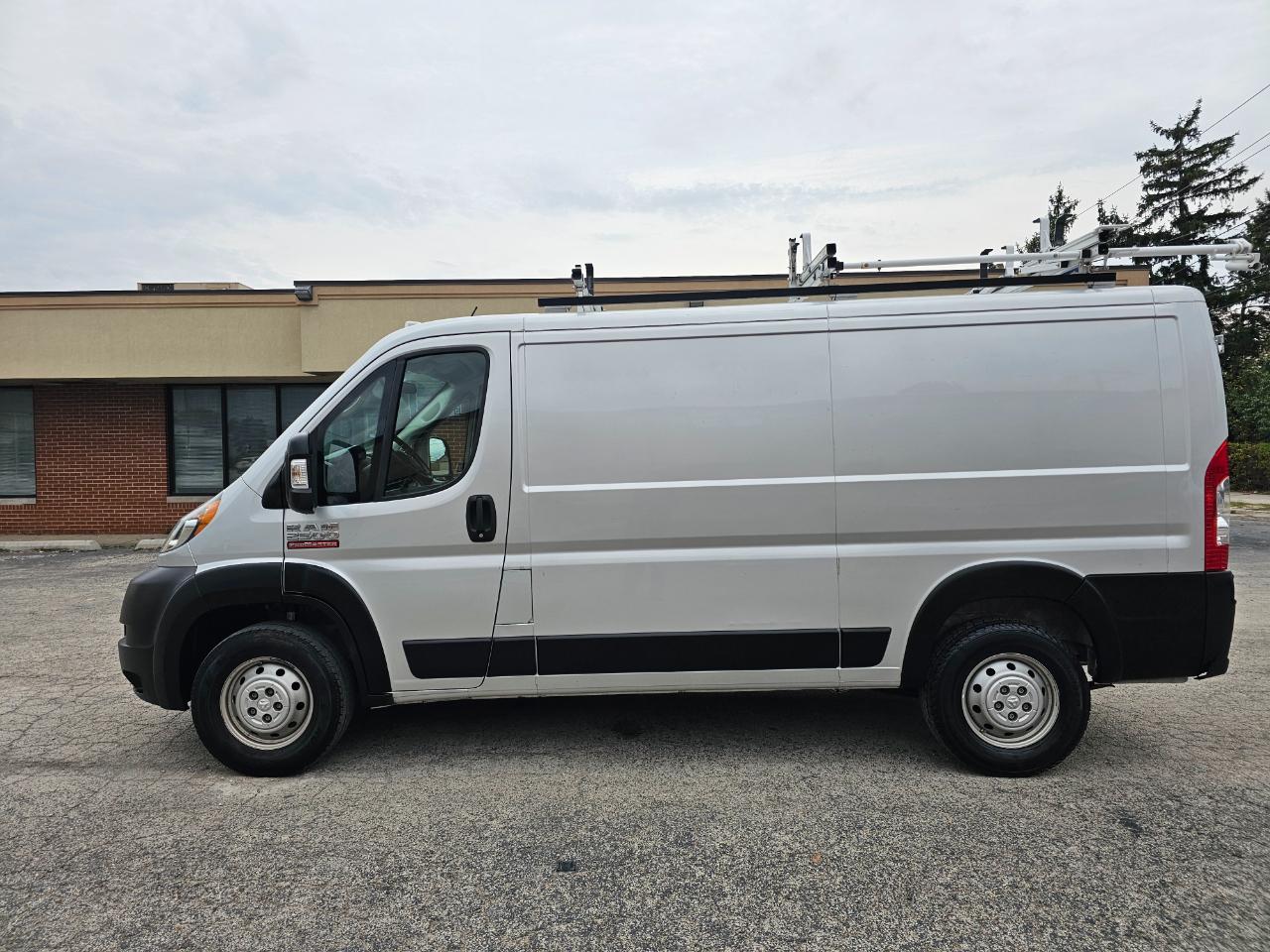 RAM ProMaster Cargo Van 2500 Low Roof 136" WB 2021