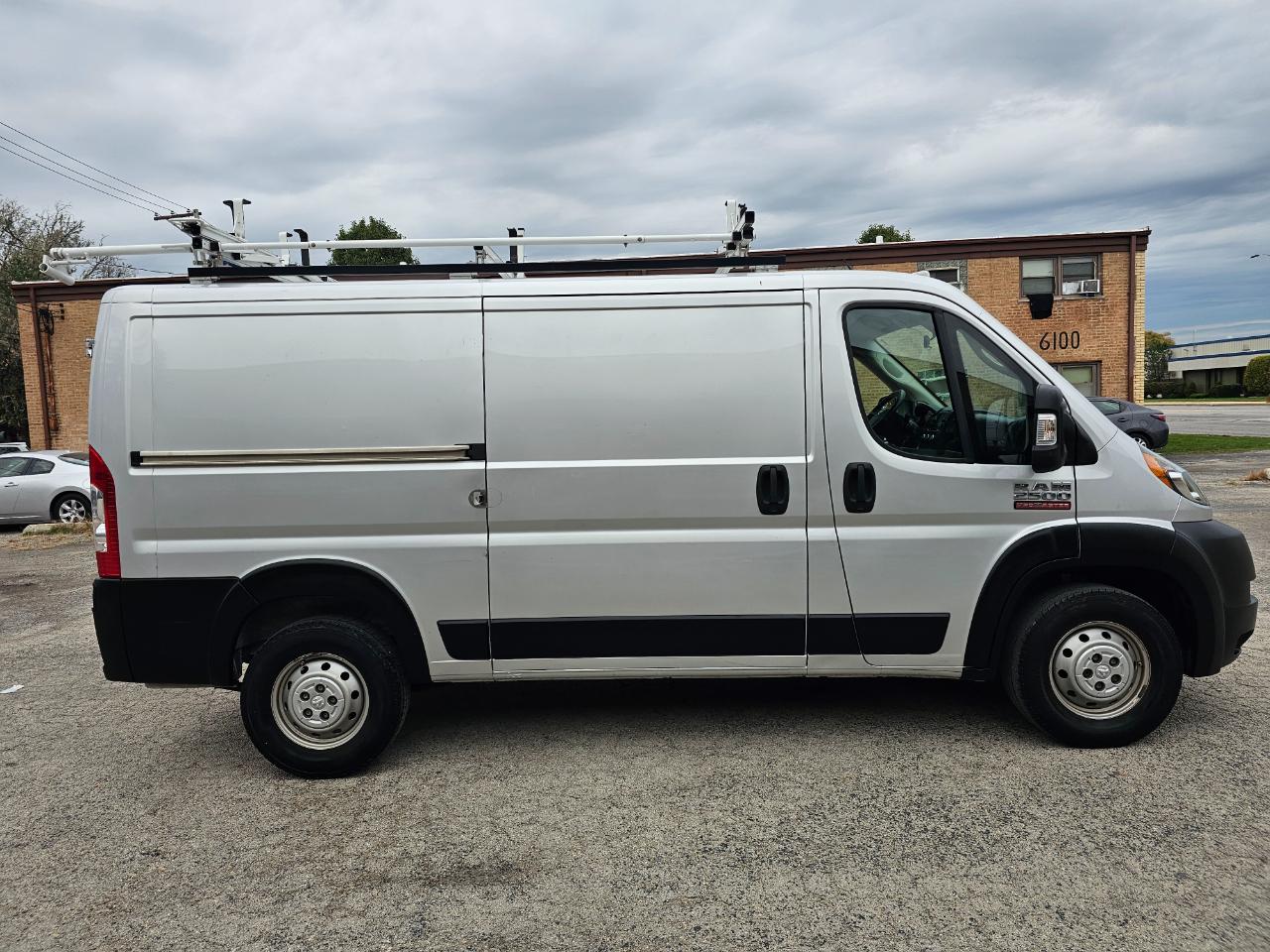 RAM ProMaster Cargo Van 2500 Low Roof 136" WB 2021