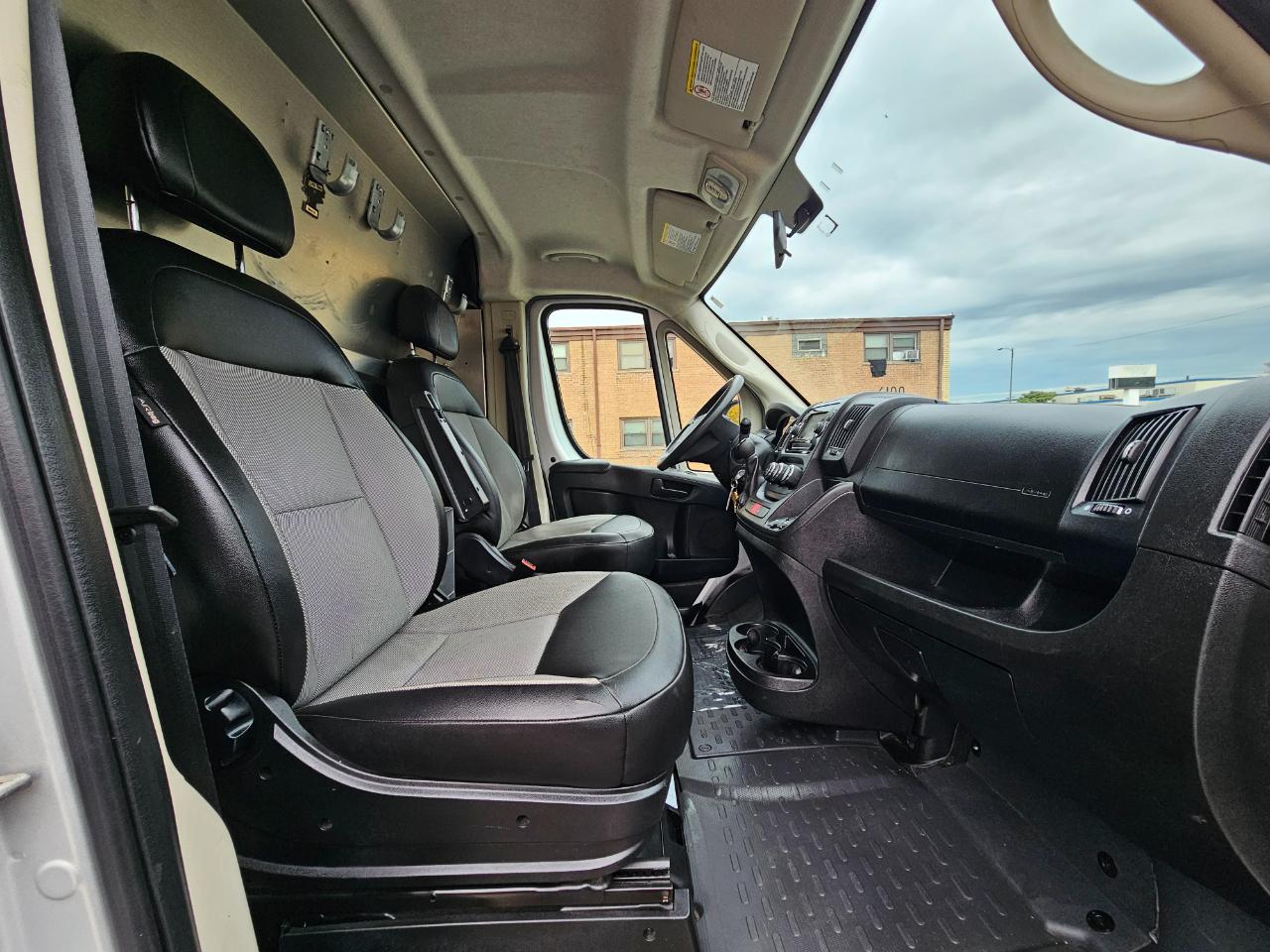 RAM ProMaster Cargo Van 2500 Low Roof 136" WB 2021