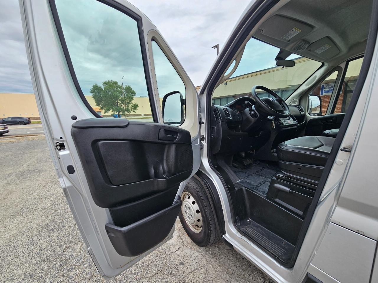 RAM ProMaster Cargo Van 2500 Low Roof 136" WB 2021