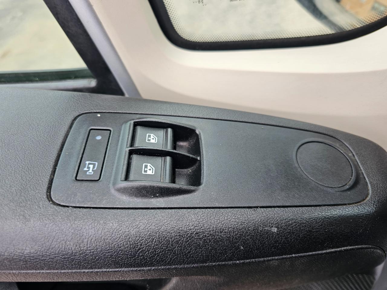 RAM ProMaster Cargo Van 2500 Low Roof 136" WB 2021