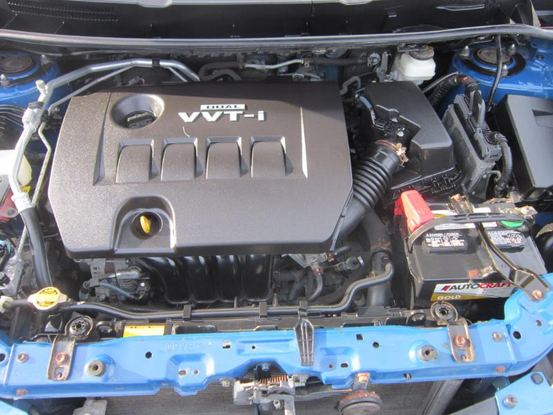 Toyota Matrix Base 4-Speed AT 2009
