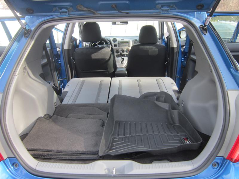 Toyota Matrix Base 4-Speed AT 2009