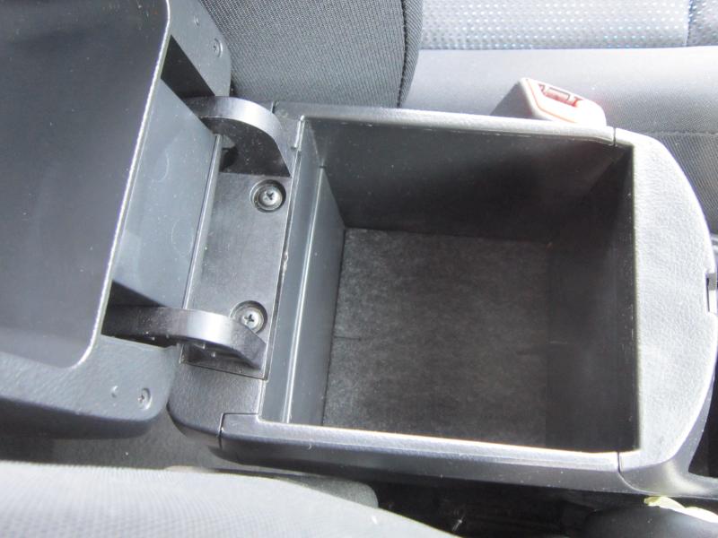 Toyota Matrix Base 4-Speed AT 2009