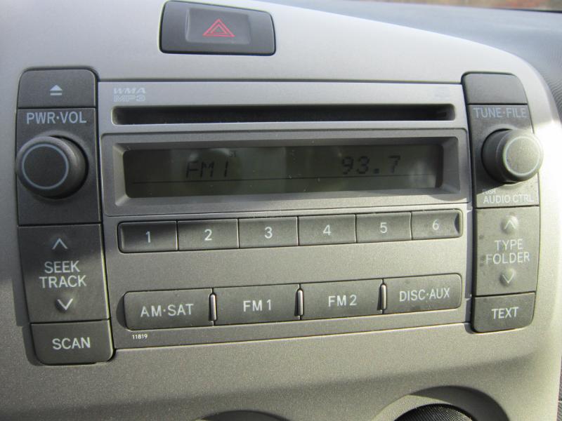 Toyota Matrix Base 4-Speed AT 2009