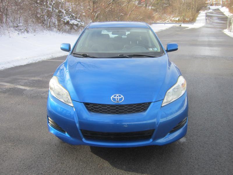 Toyota Matrix Base 4-Speed AT 2009