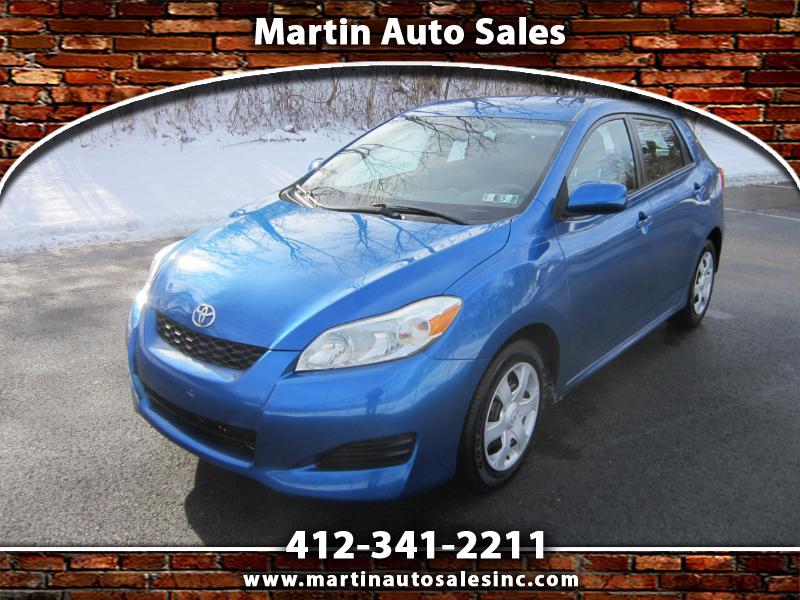 Toyota Matrix Base 4-Speed AT 2009