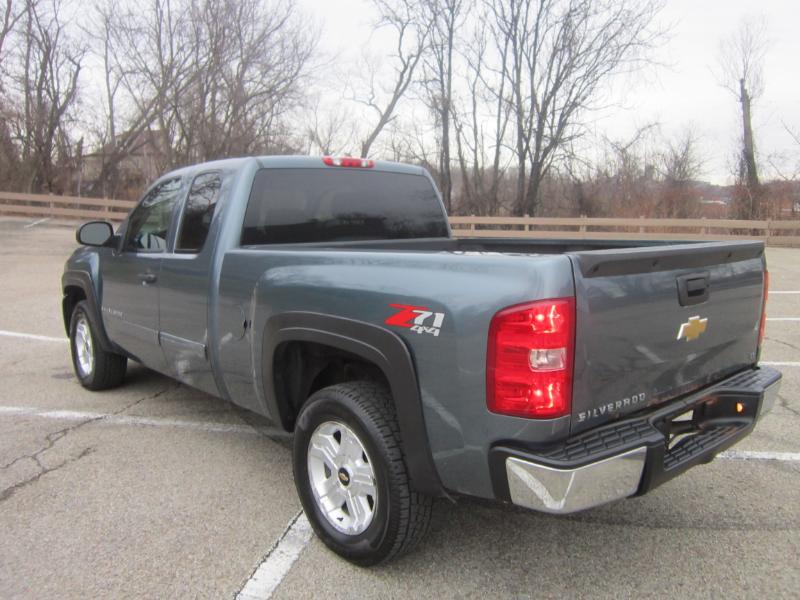 Chevrolet Silverado 1500 LT1 Ext. Cab Long Box 4WD 2009
